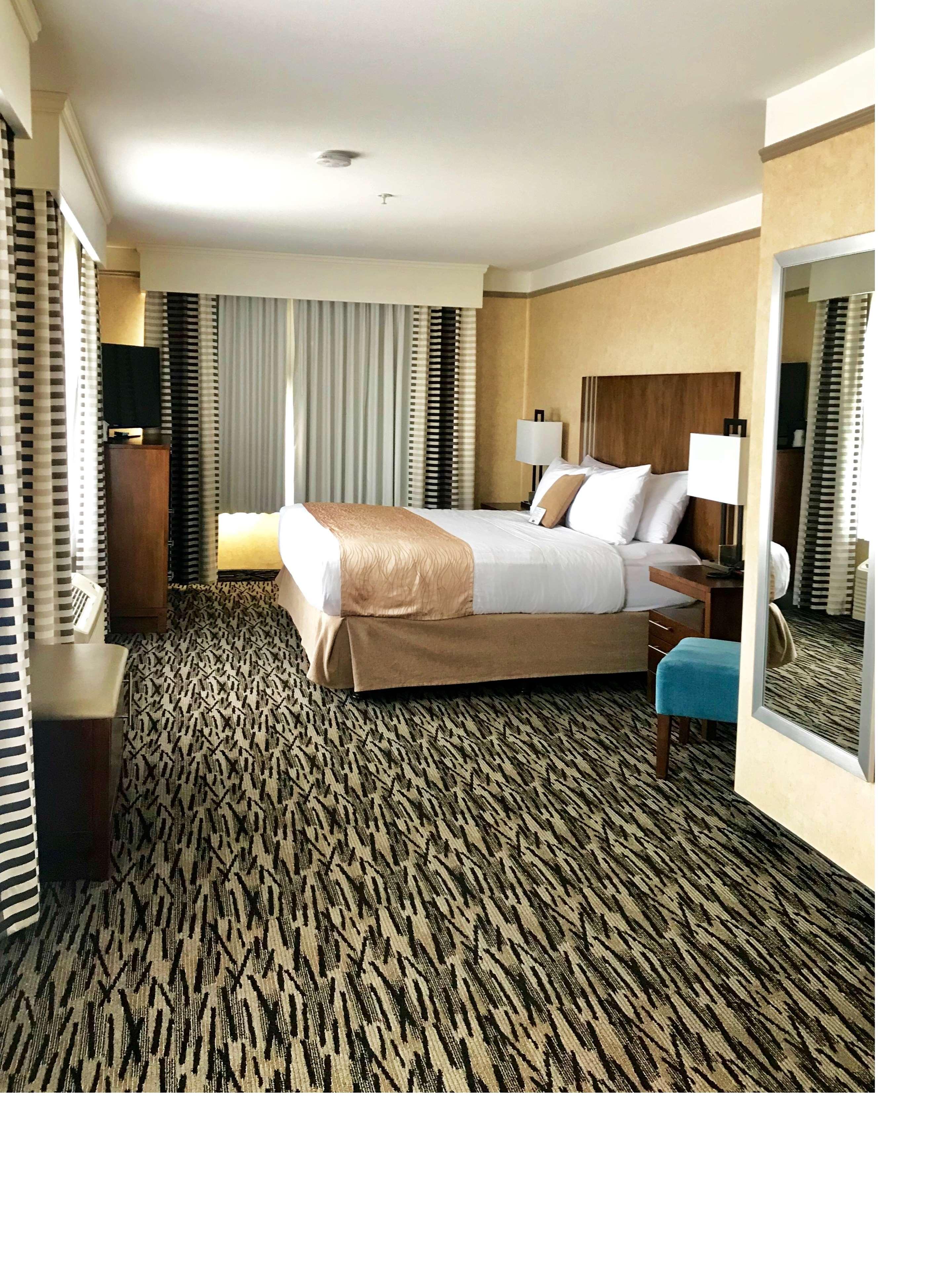 Western & 3* Pitt Meadows