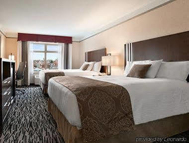 Western & Hotel